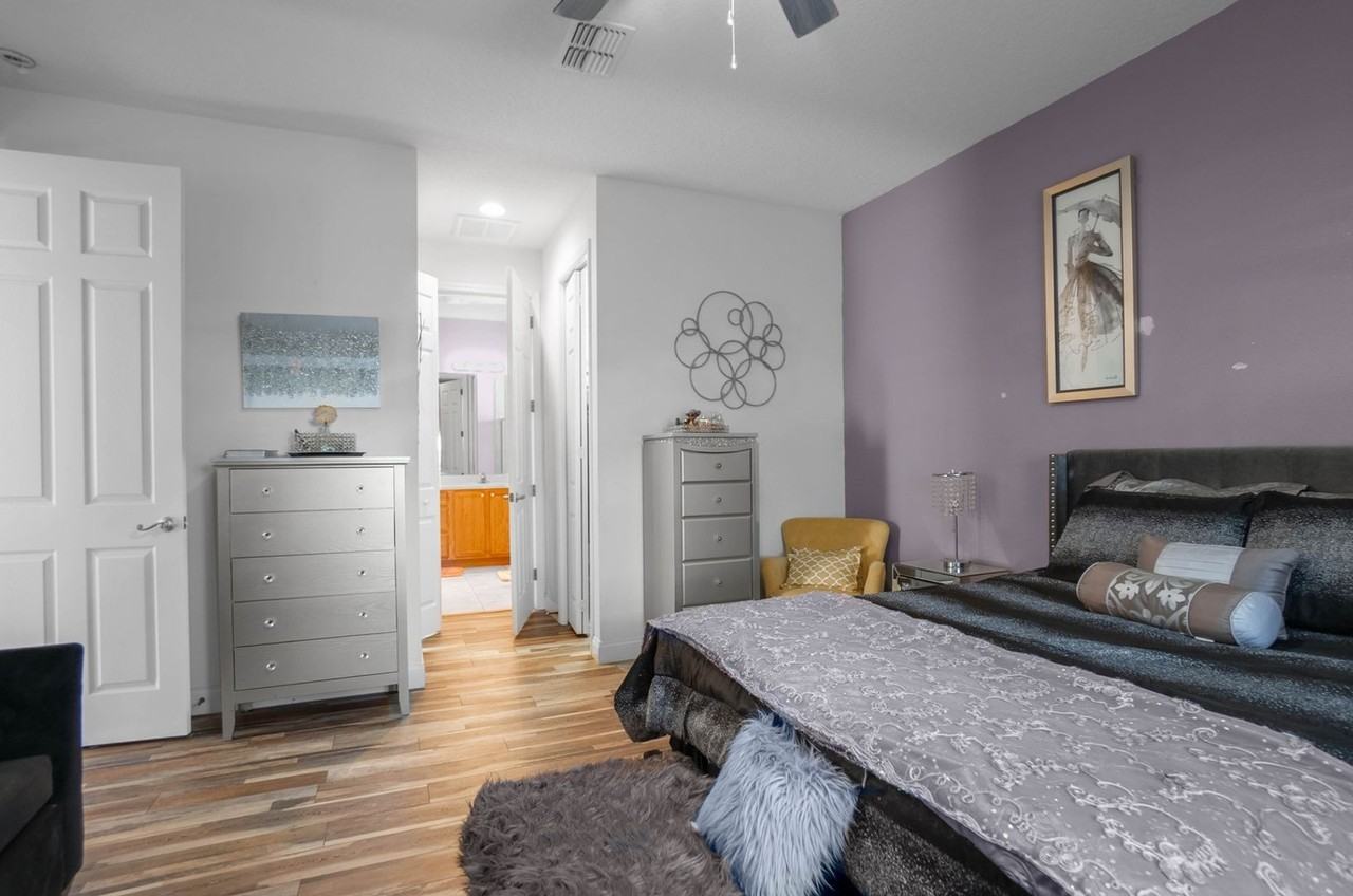 1733 W Caroline Path - Photo 3 of 19