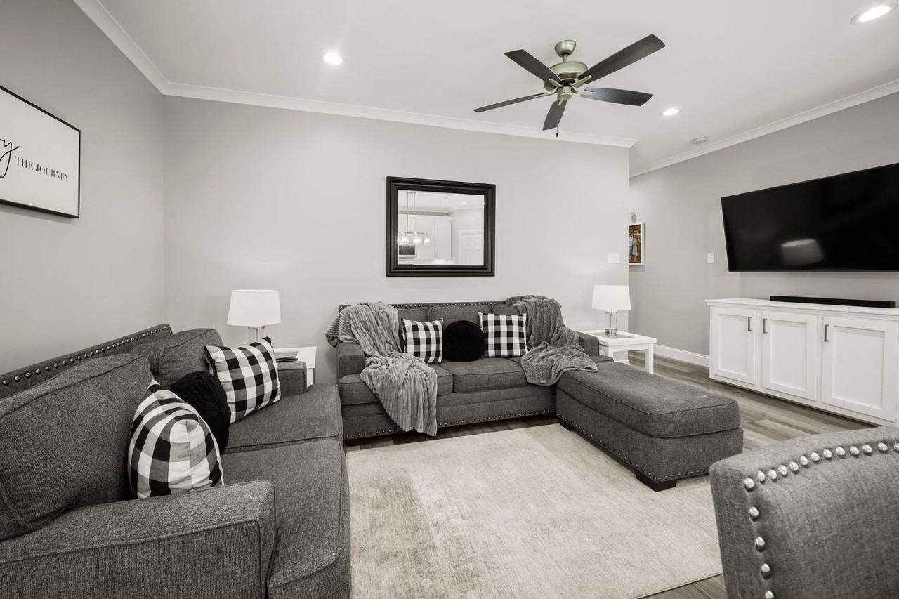 820 S Audubon Place Ave - Photo 5 of 13