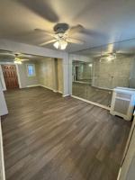 featured image of 1142 E Woodlawn St