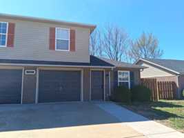 featured image of 3409 Sw Victoria Pl #1