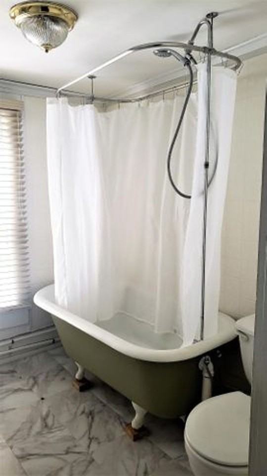 10 Chocklett Ln - Photo 3 of 10