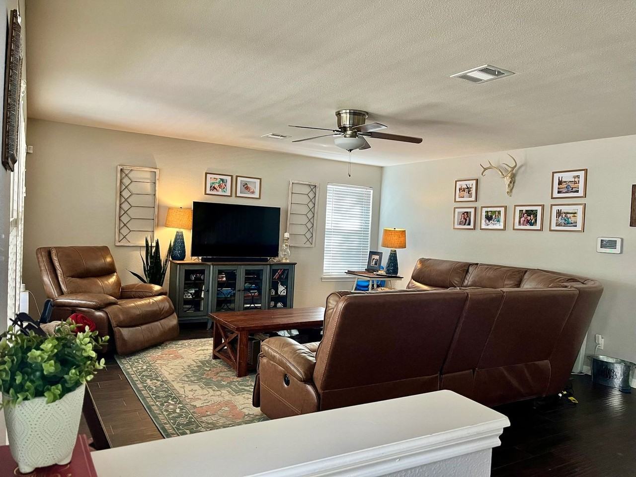 21106 El Suelo Bueno - Photo 5 of 28