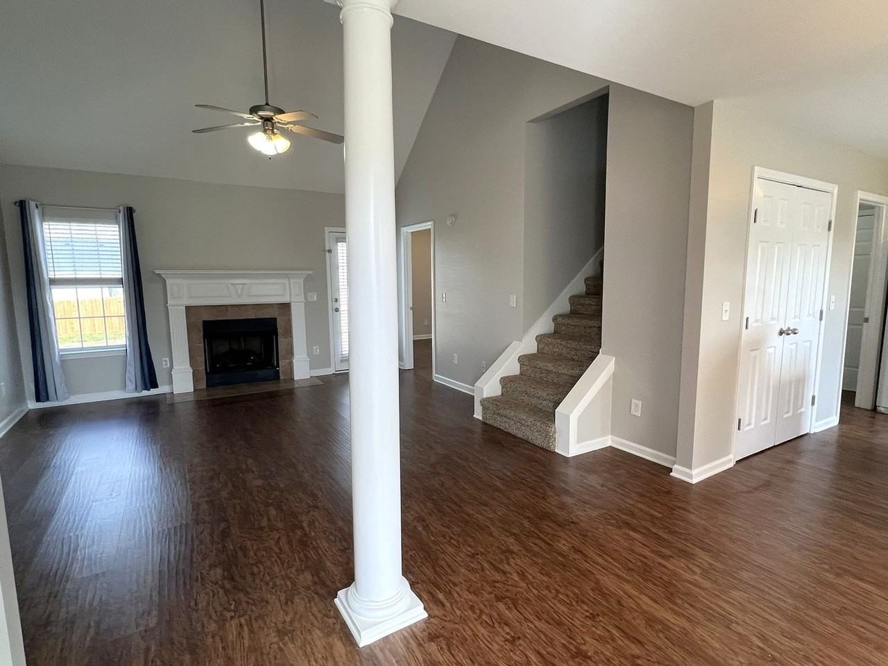 7008 Riverwalk Blvd - Photo 5 of 26