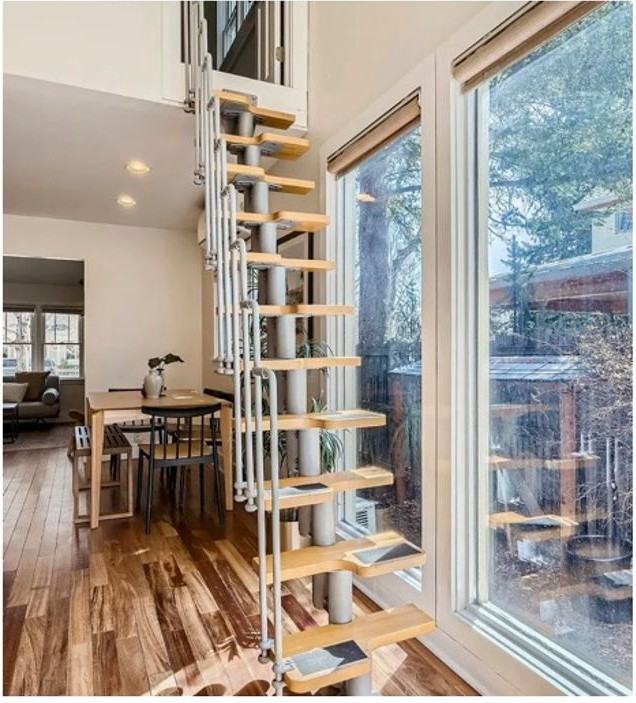 3147 8th St - Photo 5 of 8