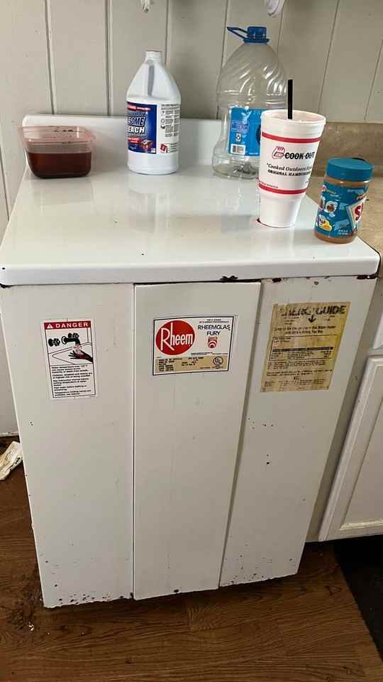 2228 Briarfield Rd - Photo 4 of 7