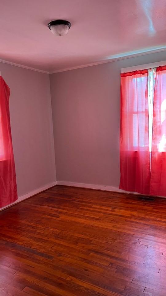 2228 Briarfield Rd - Photo 5 of 7