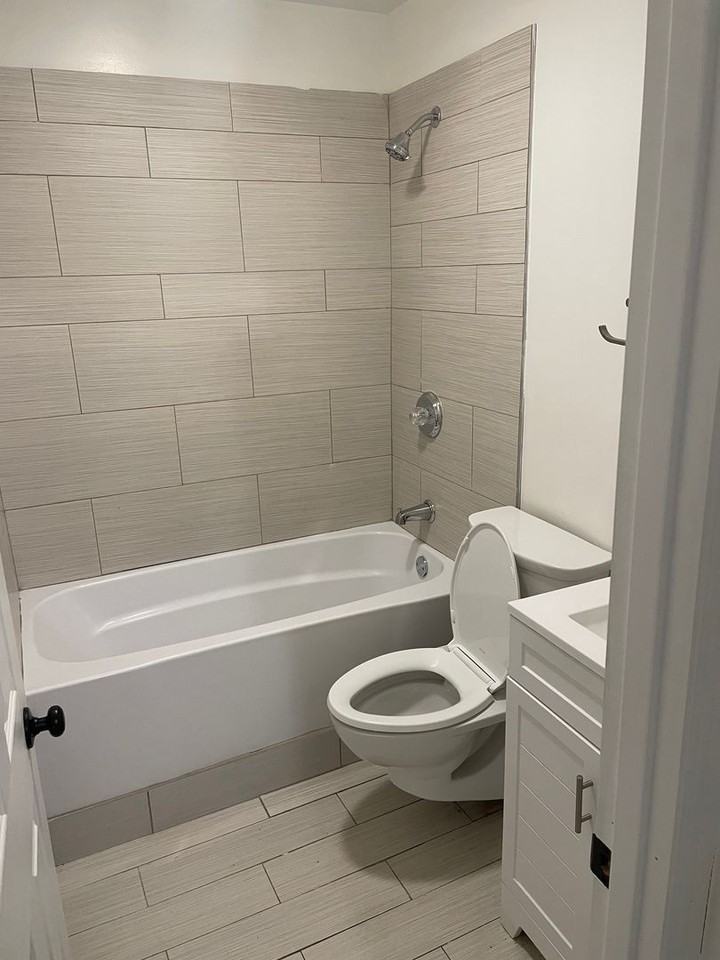 1125 S Hamilton St - Photo 7 of 11