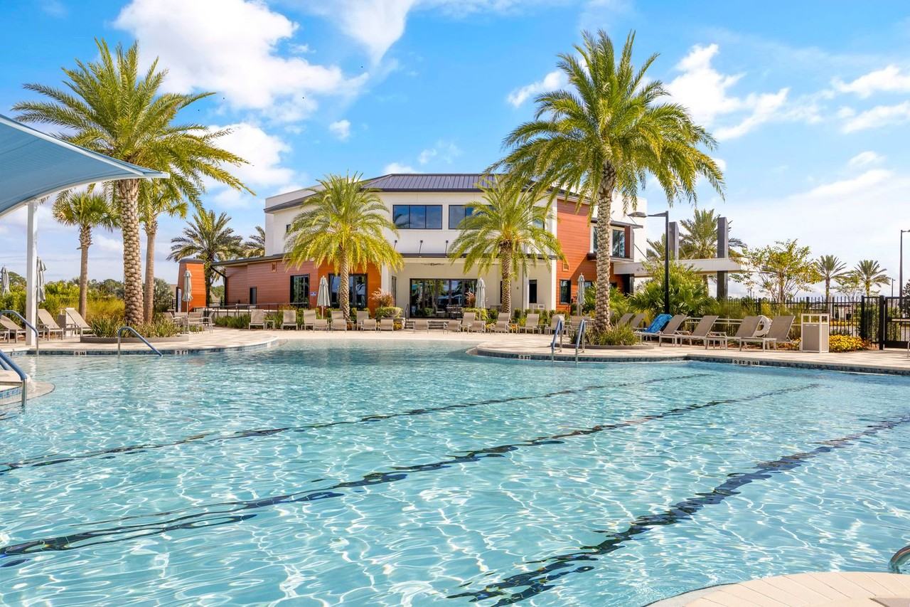 11130 Town View Ct - Photo 5 of 50