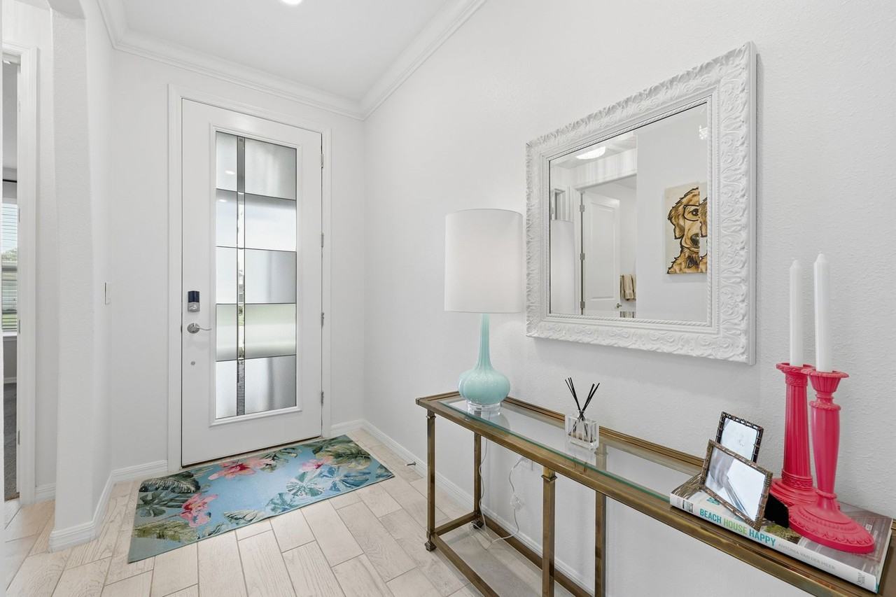 11130 Town View Ct - Photo 7 of 50