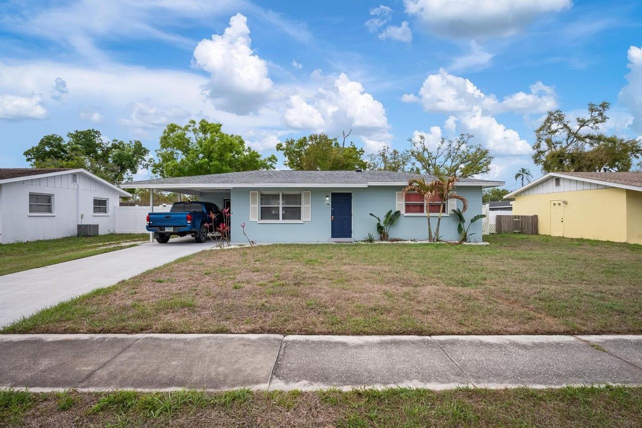 5120 Brookmeade Dr - Photo 2 of 29