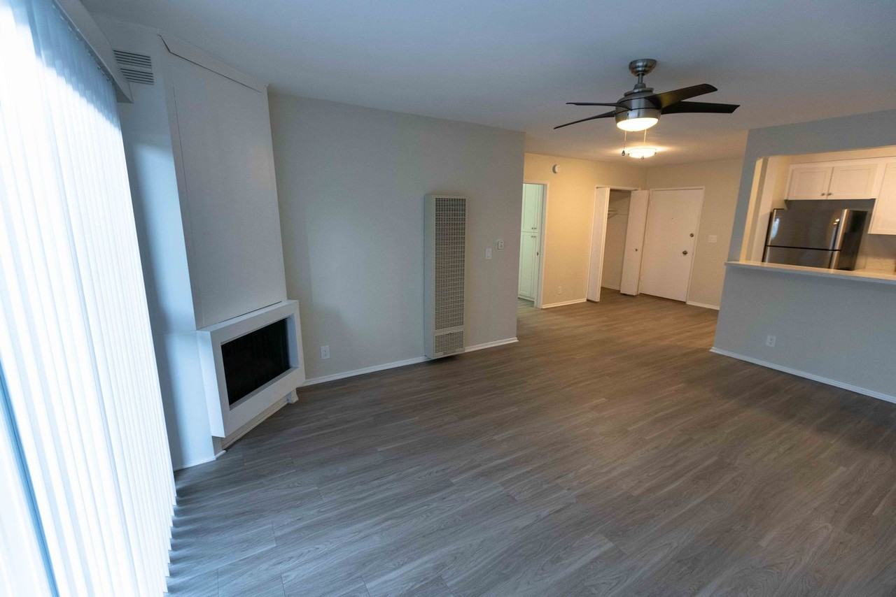 204 Washington Ave - Photo 6 of 25