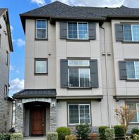 featured image of 28464 Sw Villebois Dr N