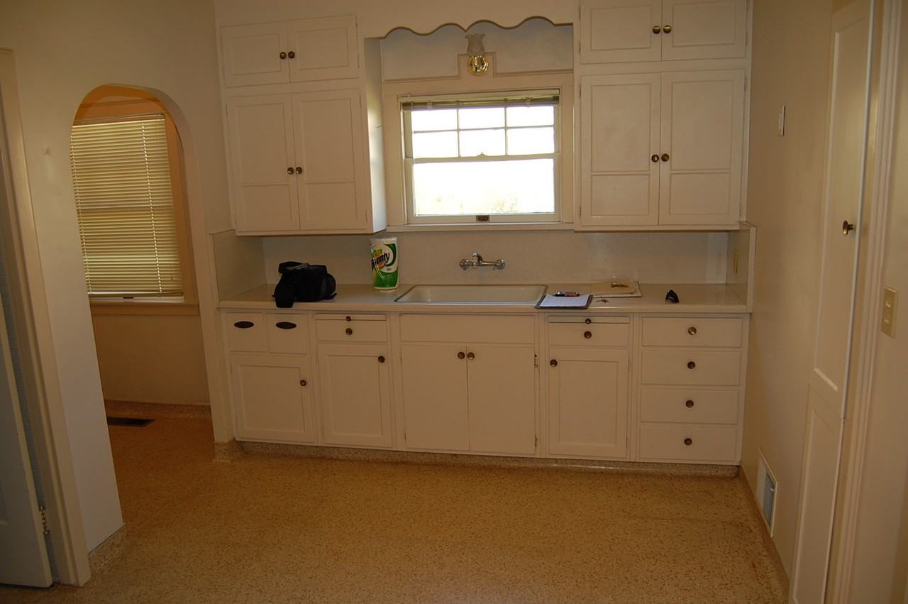 31 Elm St - Photo 3 of 6