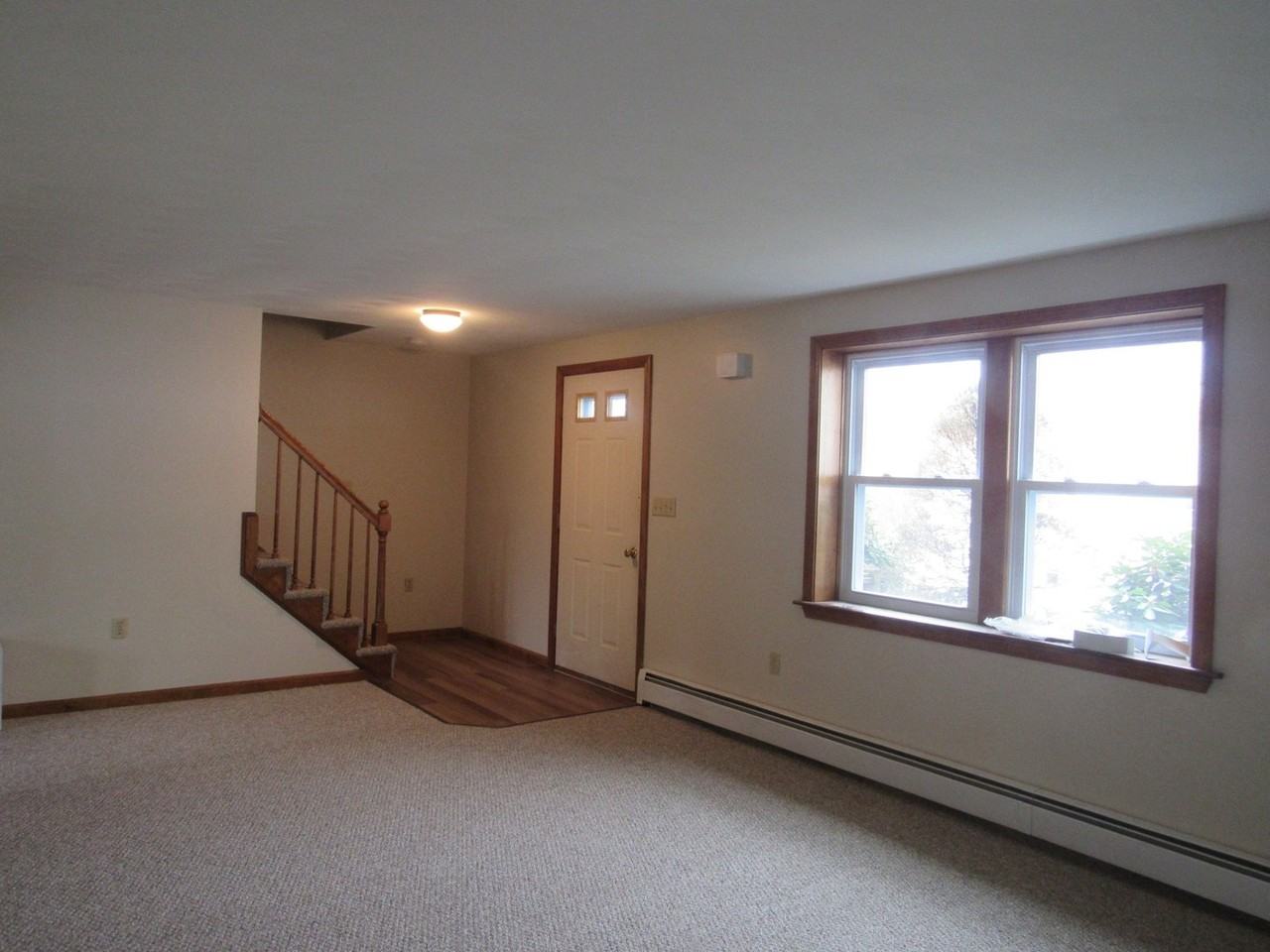 12 Pinehurst Ave - Photo 6 of 18