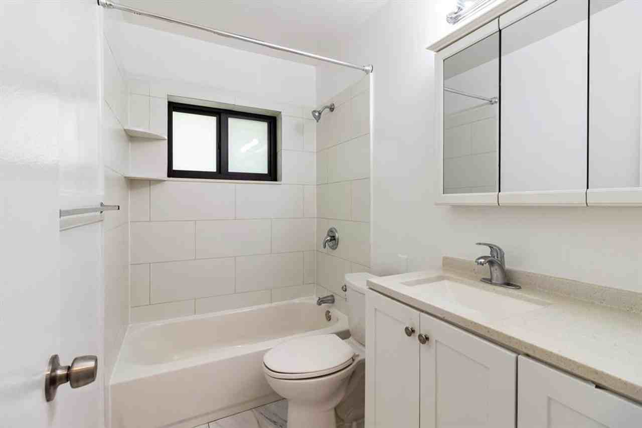 Harbor Beach - Photo 7 of 10