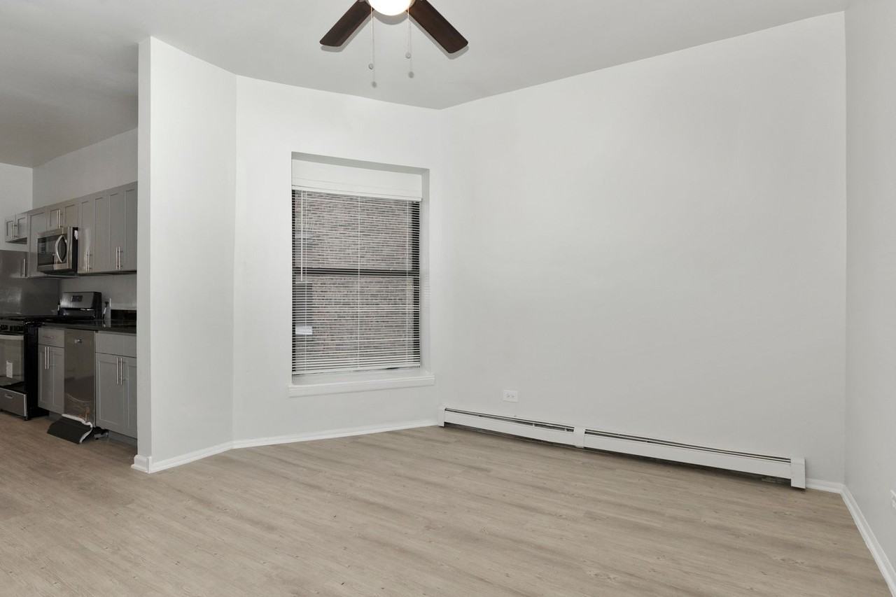 4520-26 S. Vincennes Avenue - Photo 3 of 18