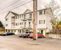 featured image of 939 20th St