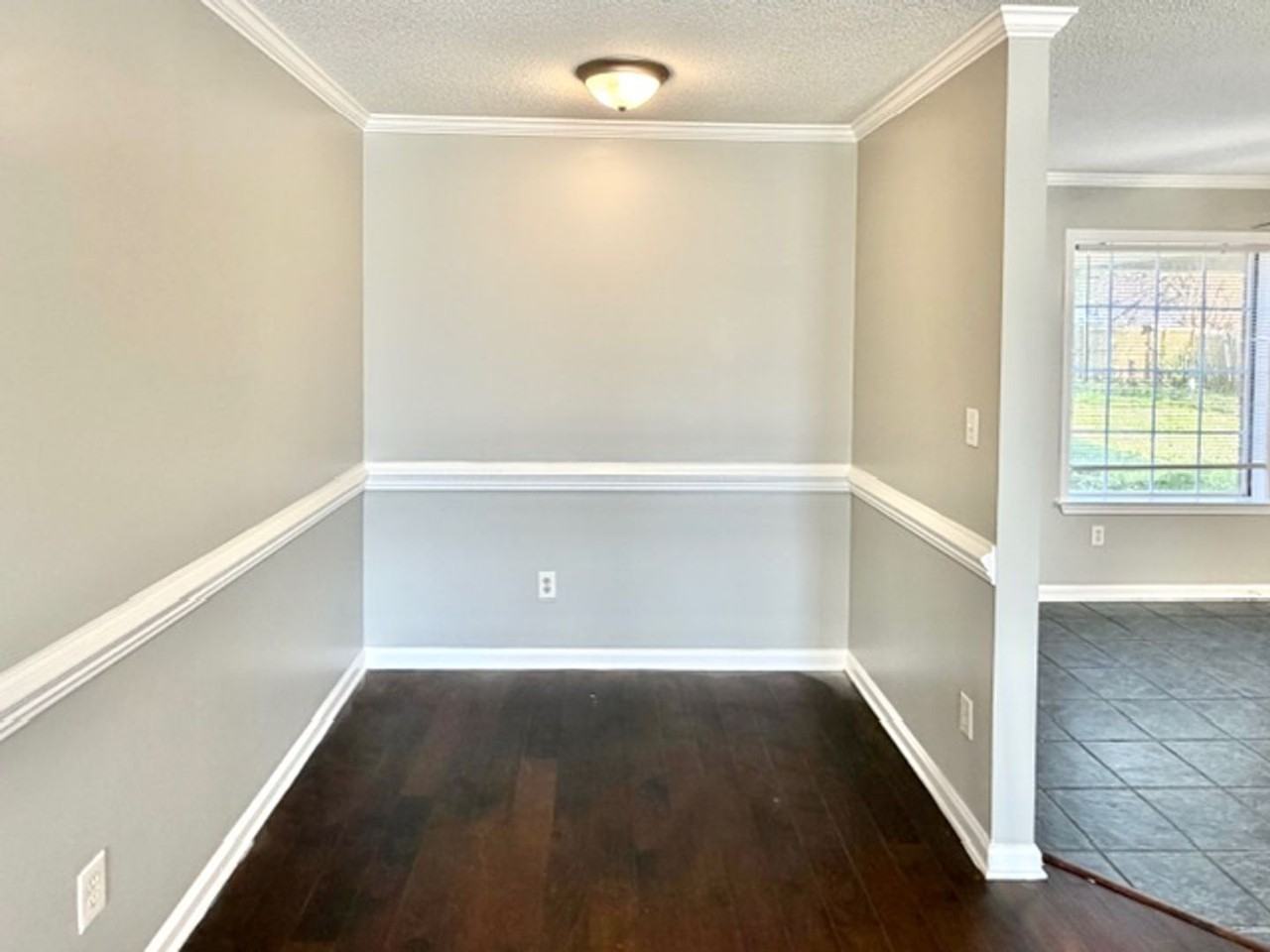 2554 Jeffries Cv - Photo 3 of 12