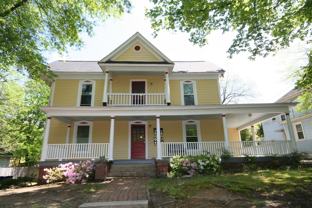 818 Clarendon St - Photo 1 of 1