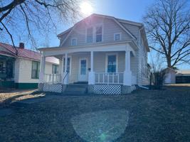 featured image of 2728 Chestnut St