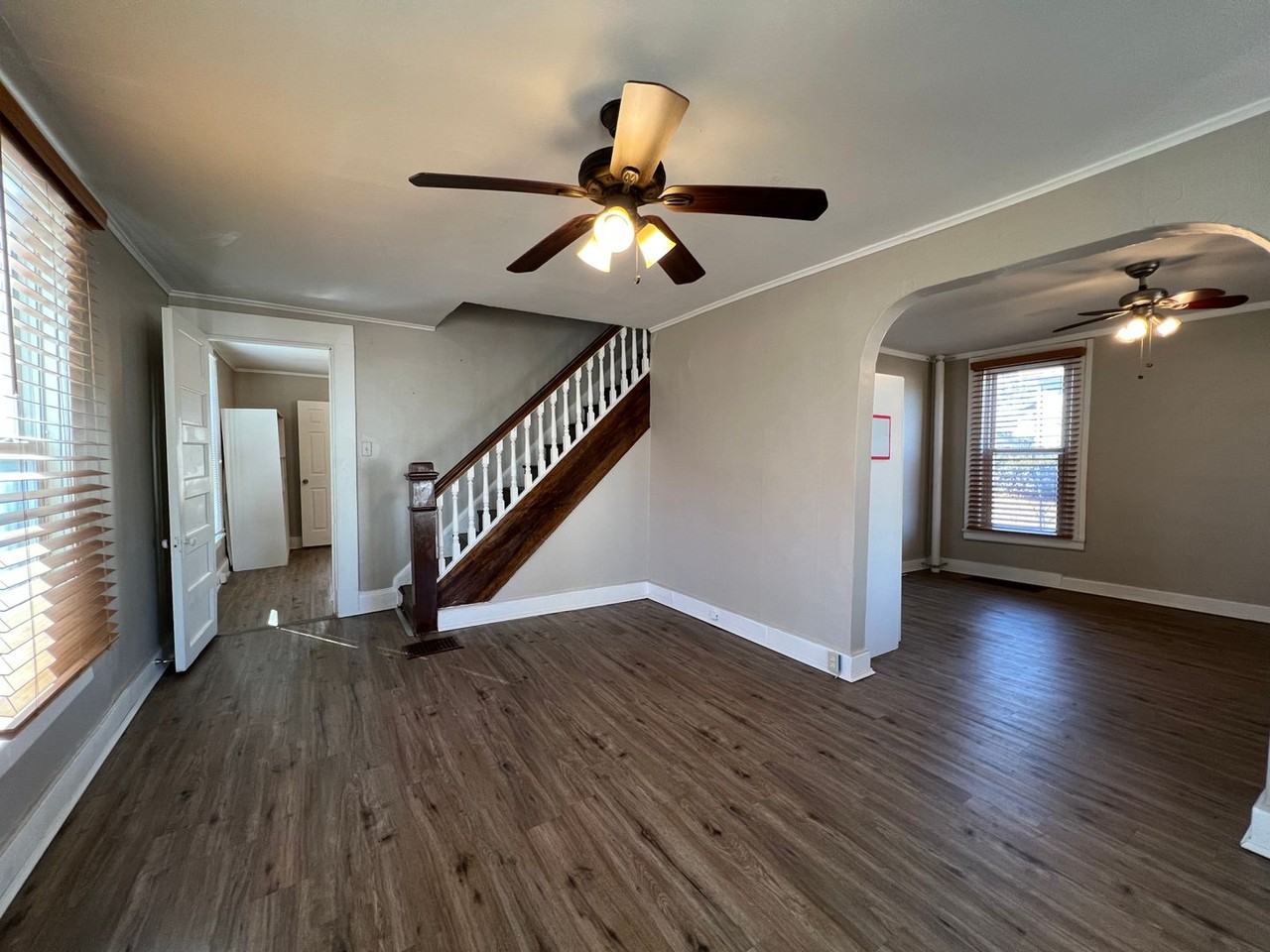 2728 Chestnut St - Photo 2 of 9