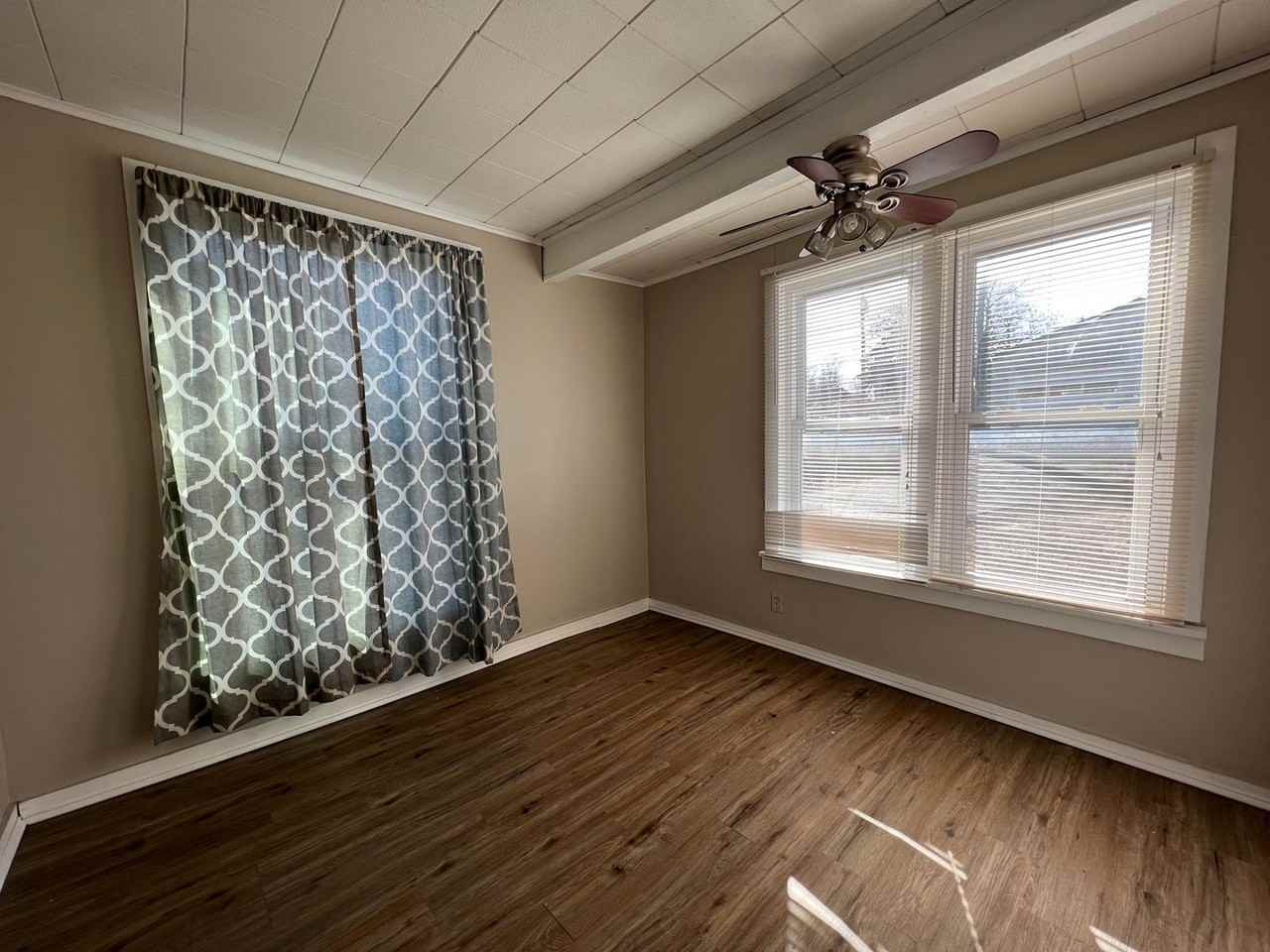 2728 Chestnut St - Photo 6 of 9