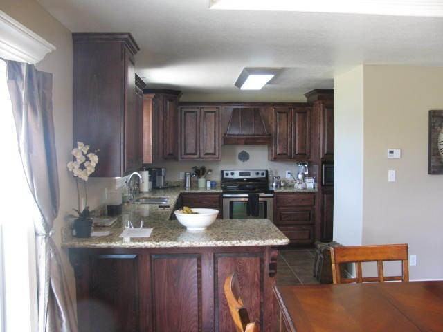 550 Hickory Ridge Rd - Photo 3 of 10