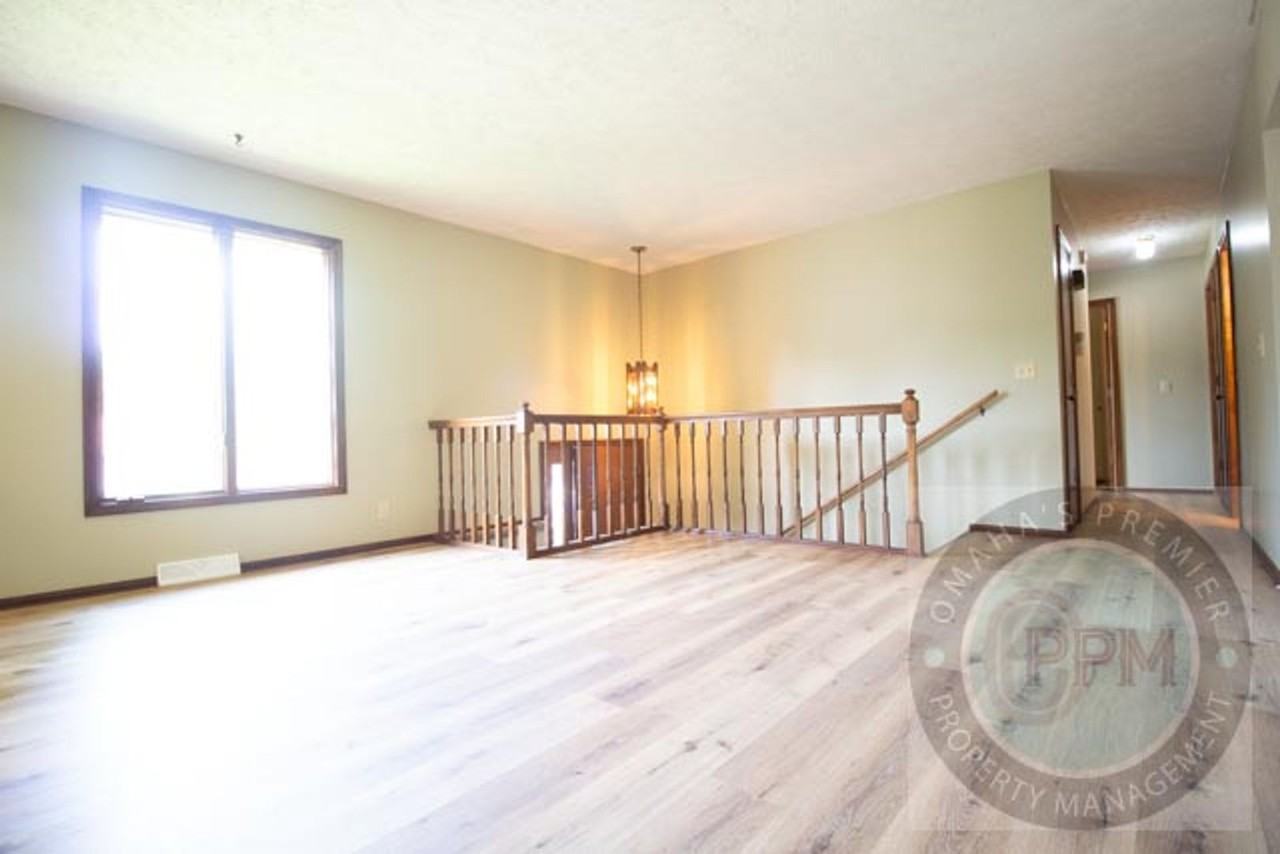 15134 Farnam Cir - Photo 7 of 27