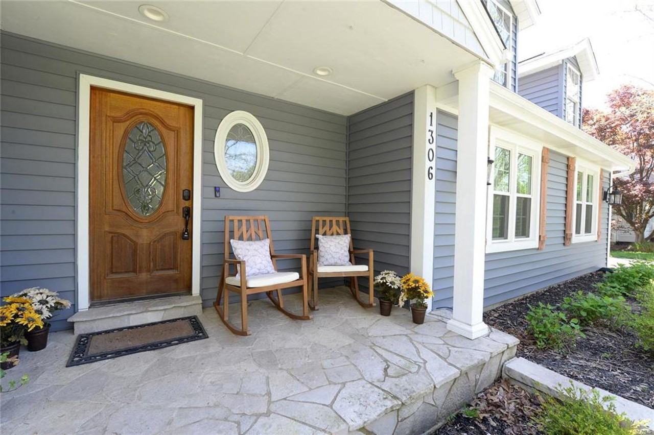 1306 S Geyer Rd #10J - Photo 4 of 50