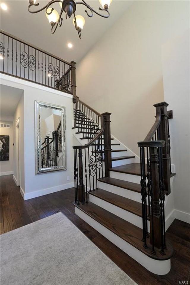 1306 S Geyer Rd #10J - Photo 5 of 50