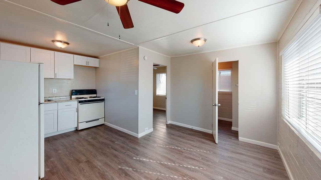 3826 W Roosevelt St - Photo 4 of 16