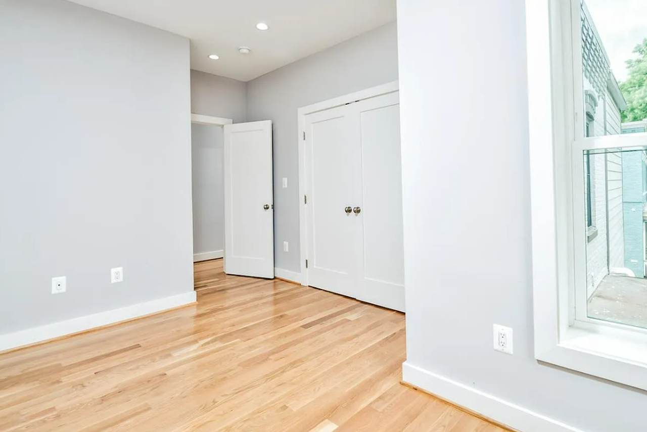 824 I St Ne - Photo 6 of 21