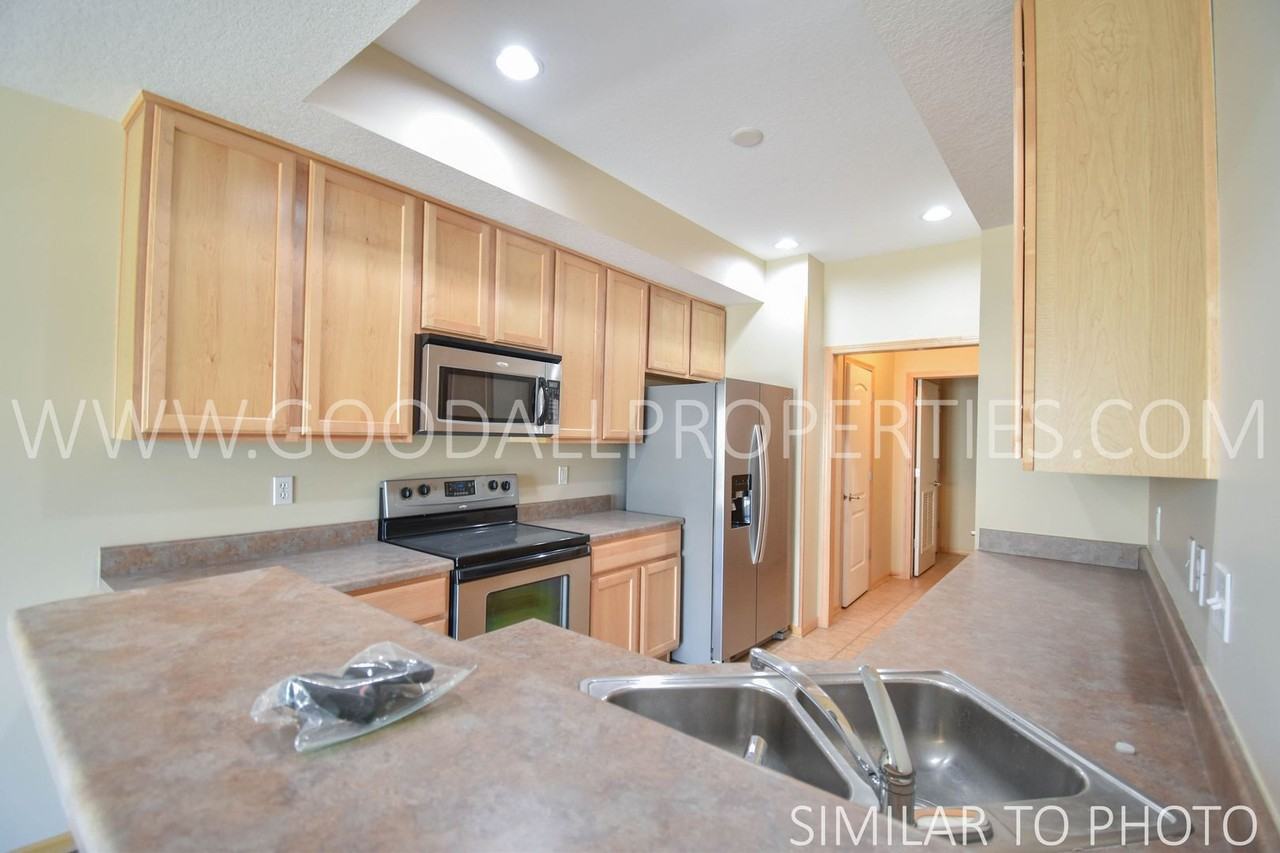 2005 Sw 35th St #805 - Photo 7 of 21