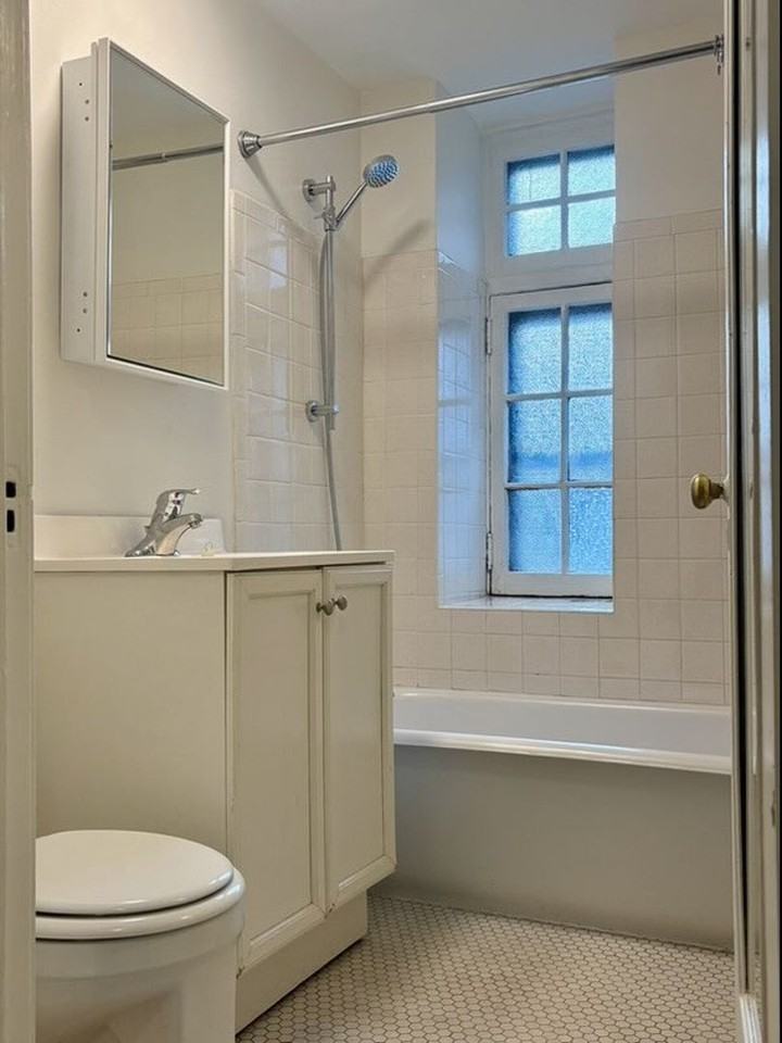 5421 S Cornell Ave - Photo 3 of 9