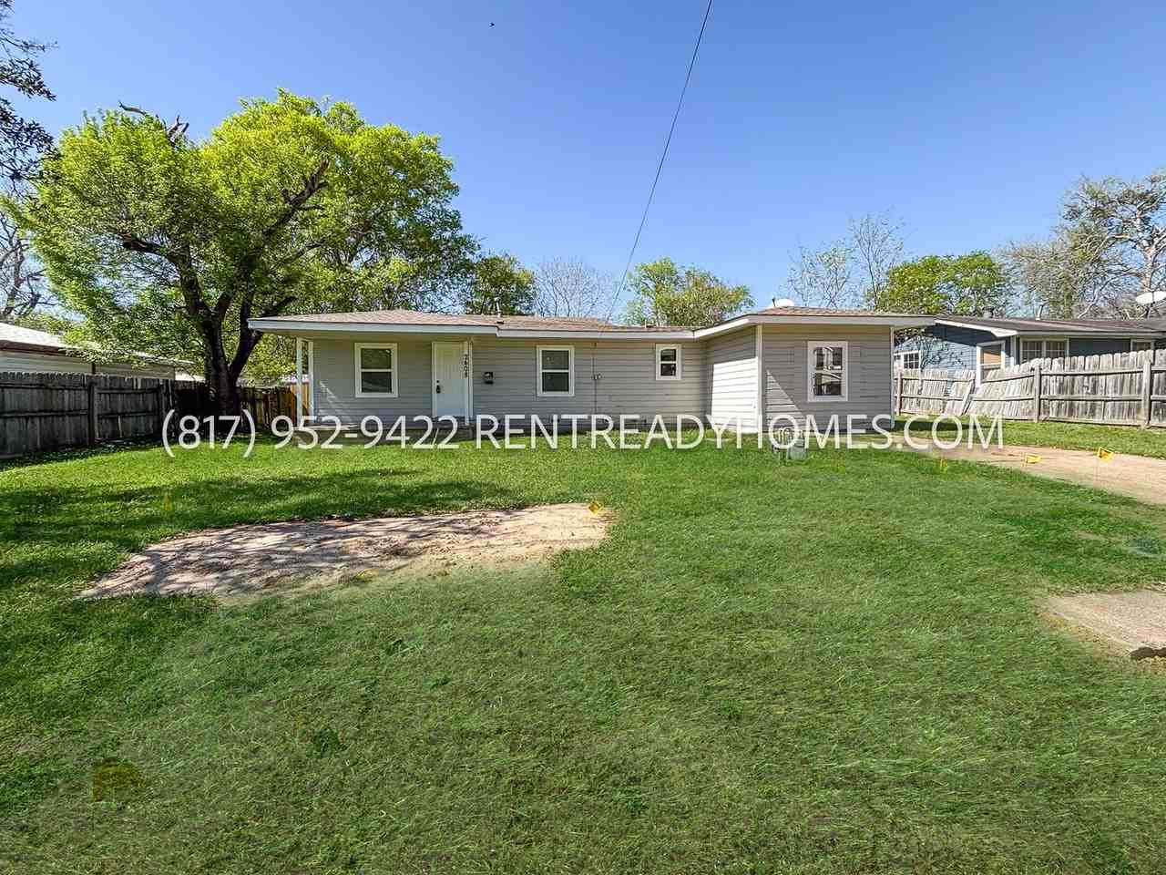 2408 Southside Dr - Photo 2 of 23