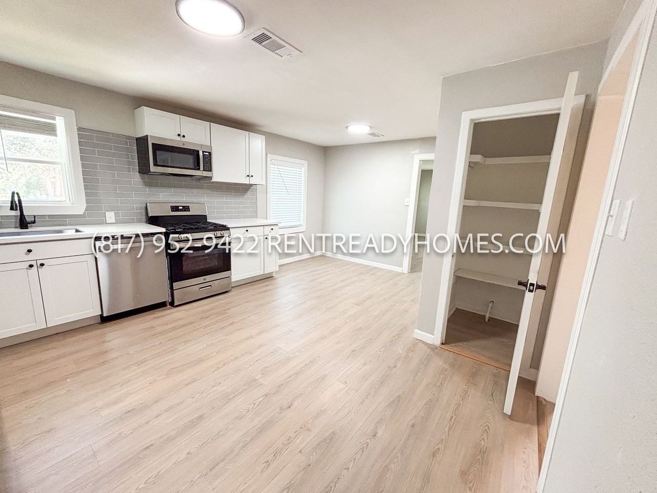 2408 Southside Dr - Photo 5 of 23