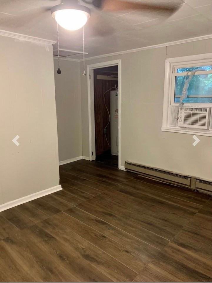 308 N 14th St #B - Photo 3 of 24