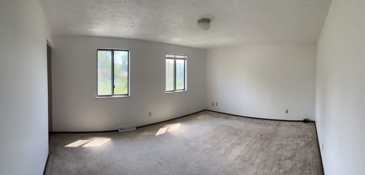 114 Locust Ridge Dr - Photo 4 of 7