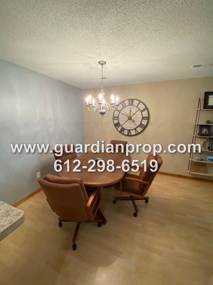 6421 Ojibway Path - Photo 3 of 16