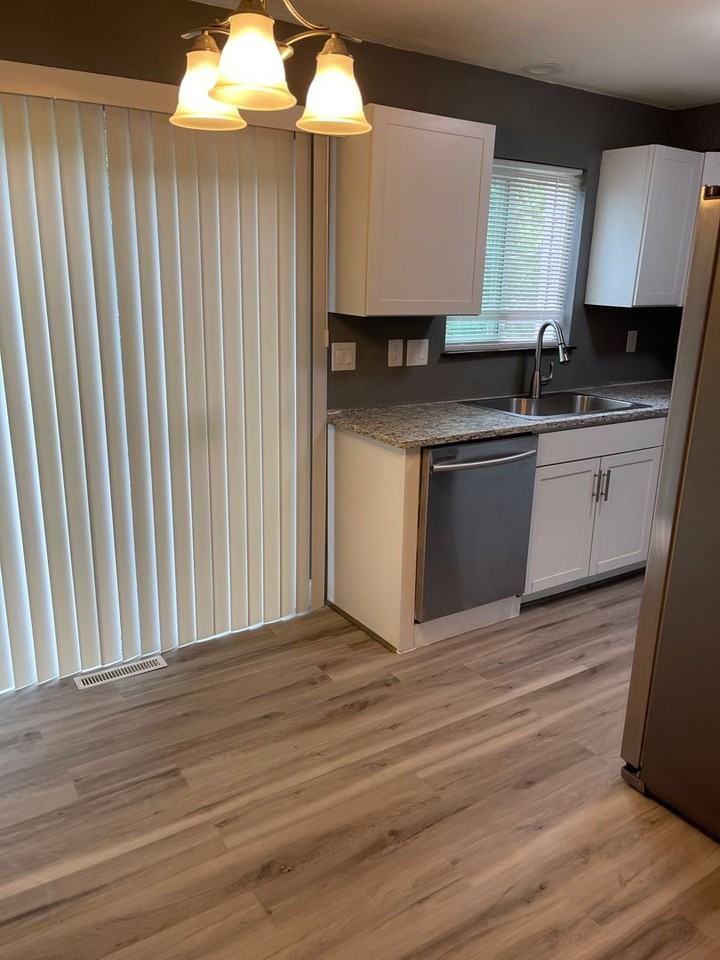 136 Vickie Lynn Ln #D - Photo 7 of 27