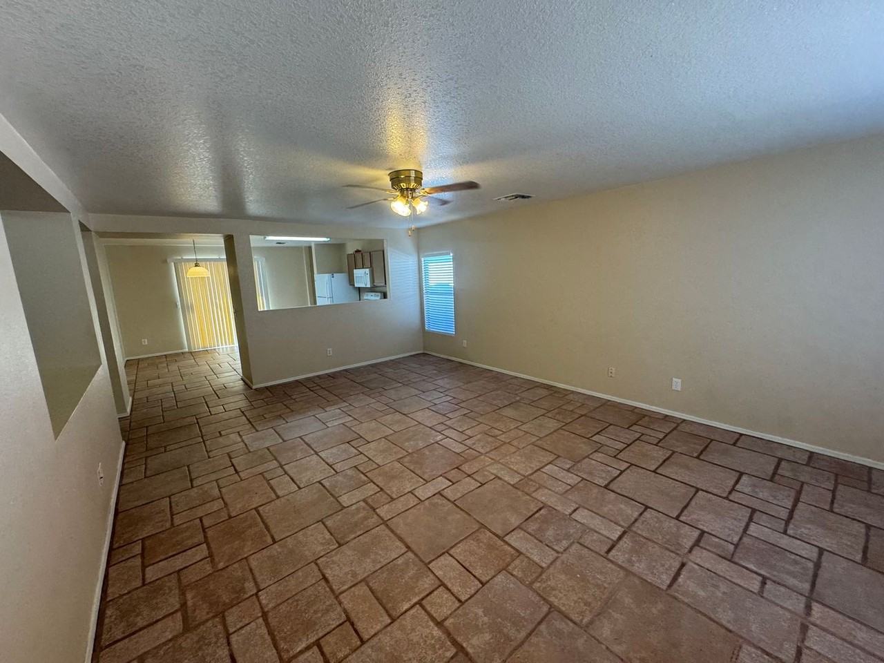 5410 S Crown Jewel Dr - Photo 3 of 21