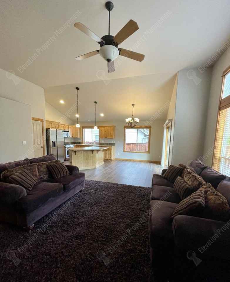 60880 Sawtooth Mountain Ln - Photo 7 of 19