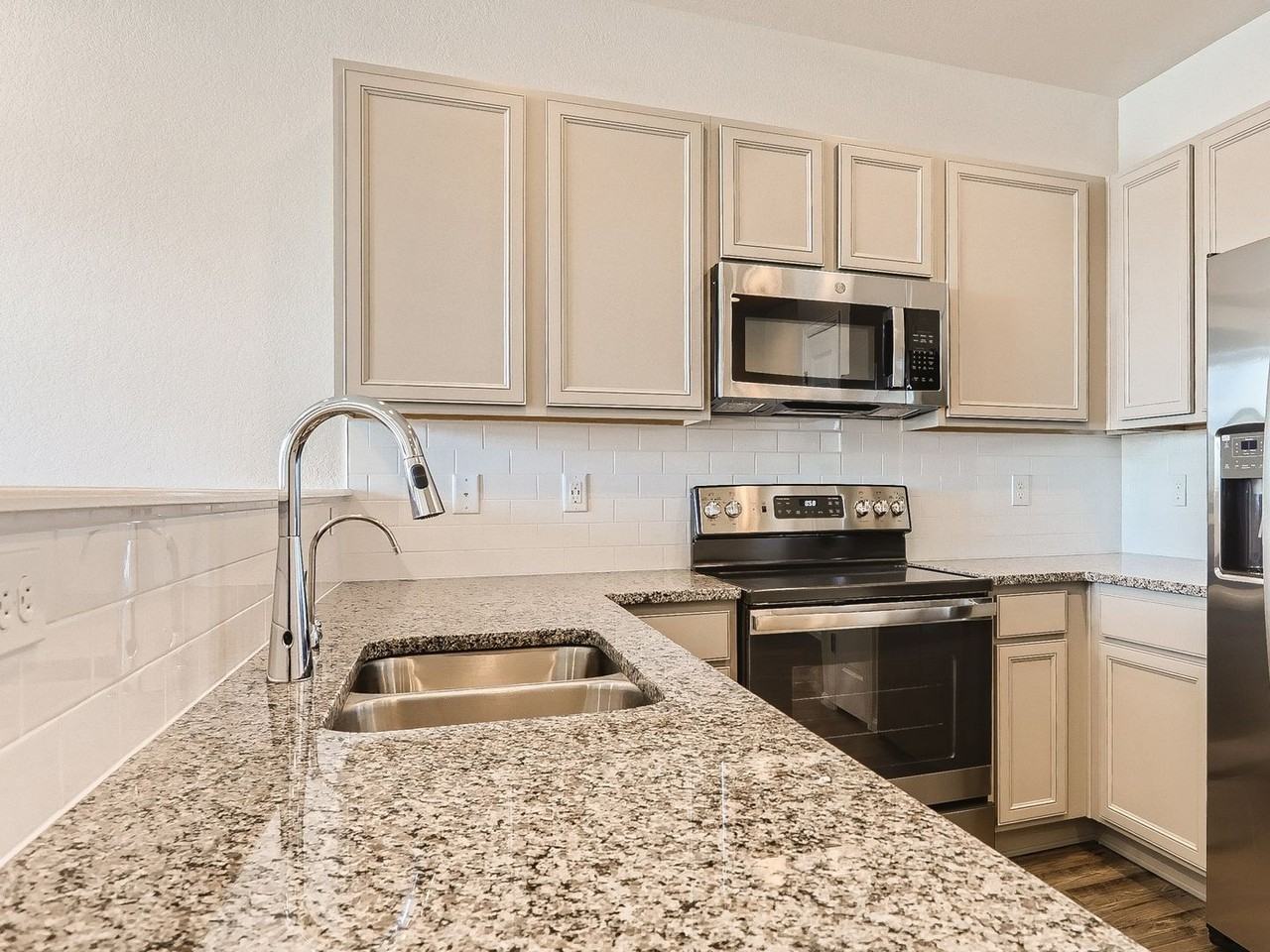 19177 E 64th Ave - Photo 4 of 19