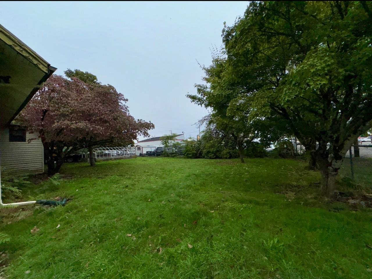 8105 Se Alder St - Photo 3 of 33