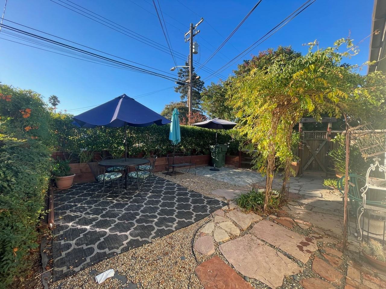 1861 Bellomy St - Photo 4 of 11