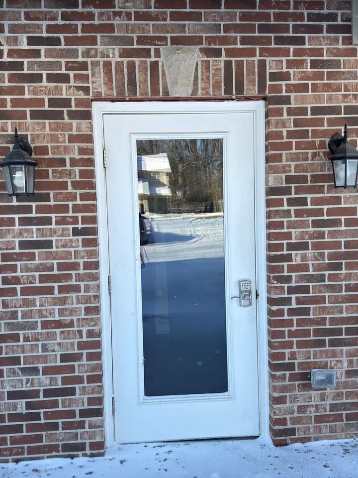 700 N 22nd St #201 - Photo 3 of 16