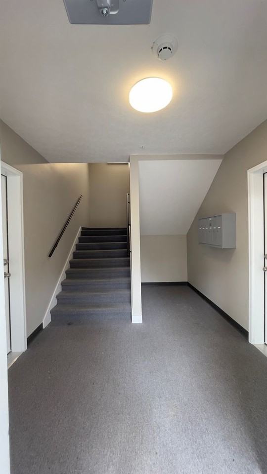 700 N 22nd St #201 - Photo 5 of 16