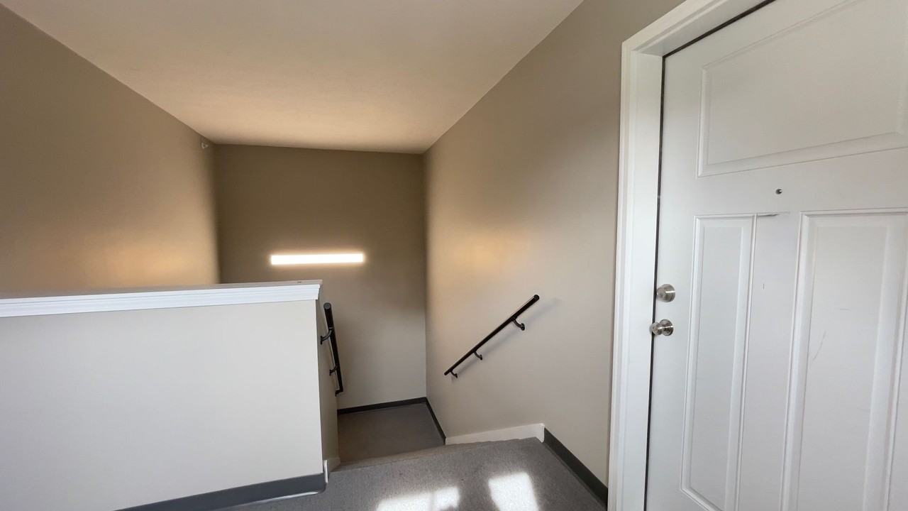 700 N 22nd St #201 - Photo 6 of 16