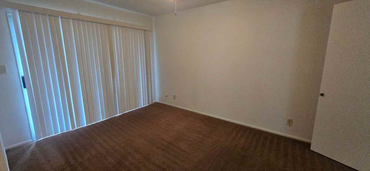 1347 Iguana Cir - Photo 5 of 7