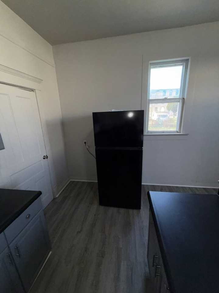 1411 West Maryland Street - Photo 5 of 20